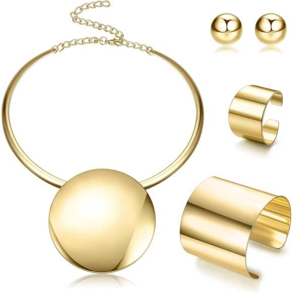 Minimalist Gold Statement Jewelry Set – Collar Necklace, Cuffs & Stud Earrings